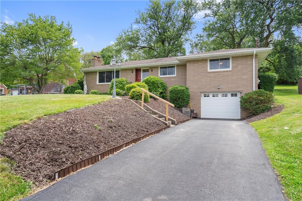 306 Rock Run Road Elizabeth, PA 15037 - Photo 2 of 44