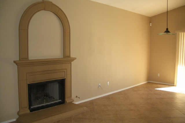 369 West El Freda Road Tempe, AZ 85284 - Photo 2 of 6 Additional Photo