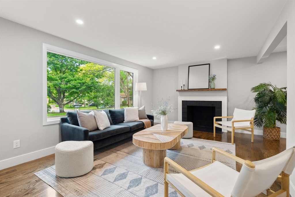 323 Ridge Street Arlington, MA 02474 - Photo 5 of 38
