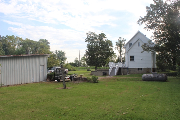 5701 North Shaffer Road Muncie, IN 47303 - Photo 8 of 34 Gallery Image 8