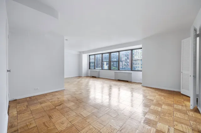 $625,000 | 120 East 90th Street, Unit 12G | Upper East Side