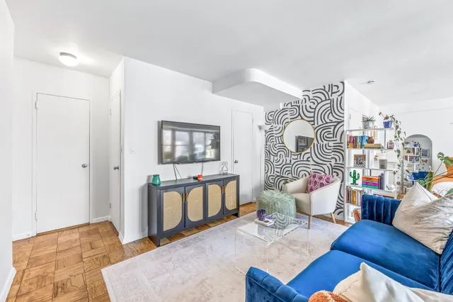 $625,000 | 120 East 90th Street, Unit 12G | Upper East Side