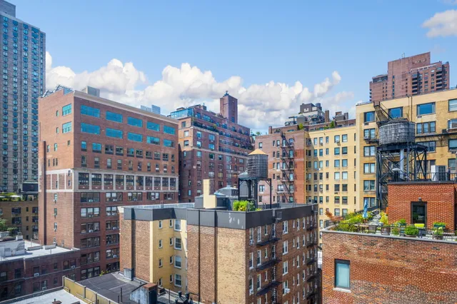 $625,000 | 120 East 90th Street, Unit 12G | Upper East Side