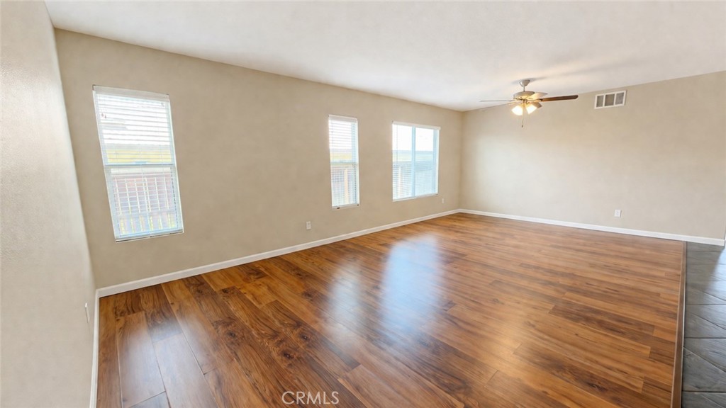 32074 Bandelier Road Winchester, CA 92596 - Photo 6 of 14