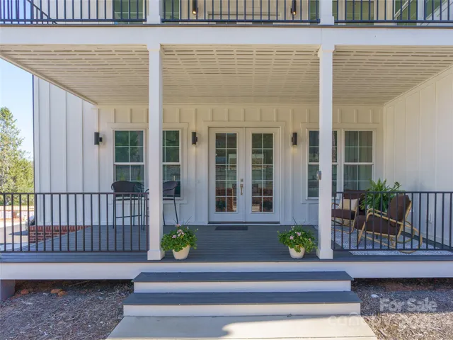 $595,000 | 43 Skyvue Court, Unit F, Saluda, NC 28773