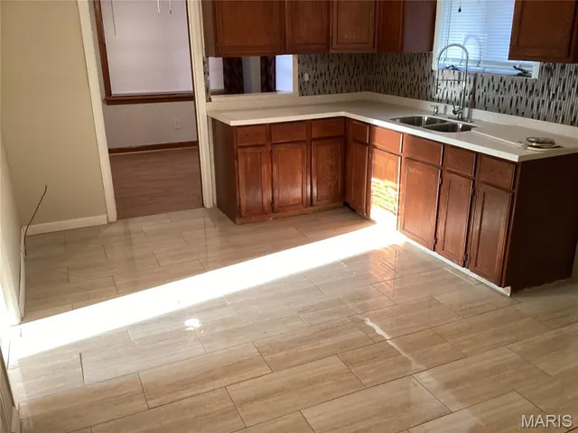 $187,000 | 7143 Roland Boulevard, Northwoods, MO 63121