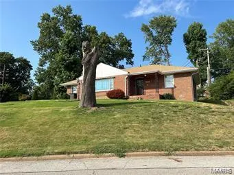 $187,000 | 7143 Roland Boulevard, Northwoods, MO 63121