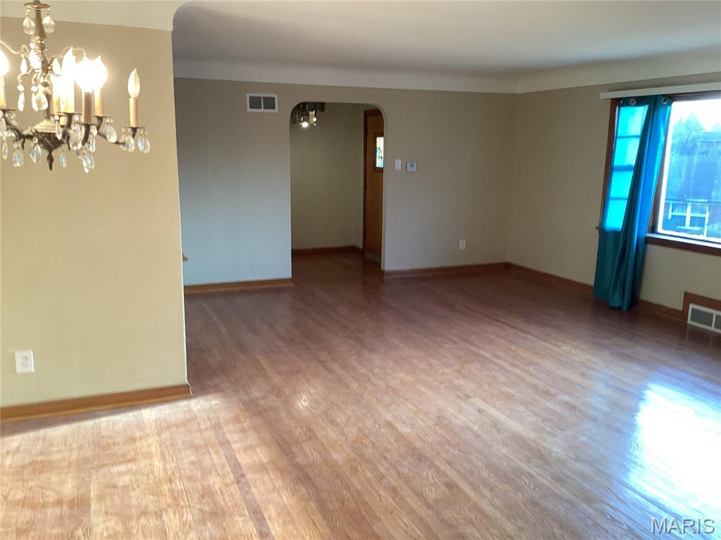 7143 Roland Boulevard Northwoods, MO 63121 - Photo 30 of 42