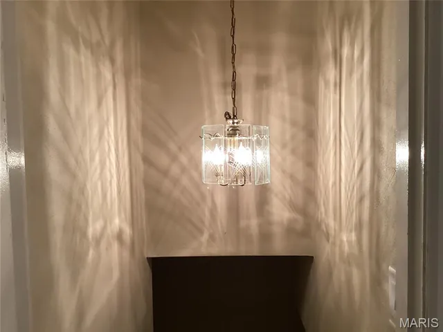 $187,000 | 7143 Roland Boulevard, Northwoods, MO 63121