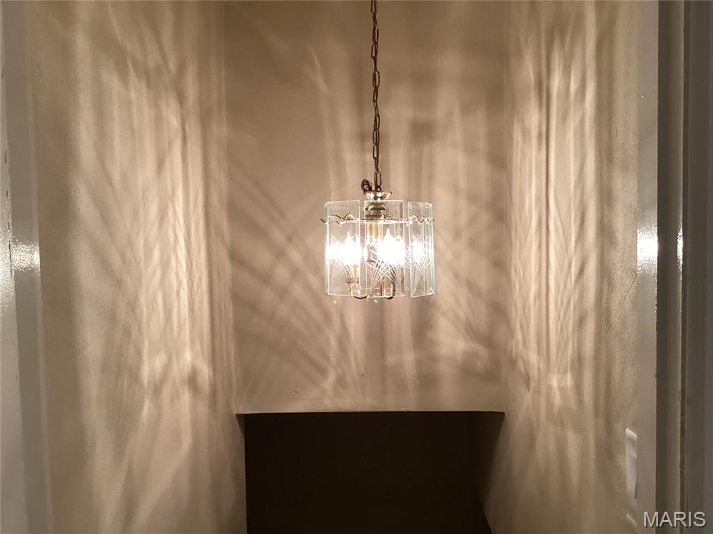 7143 Roland Boulevard Northwoods, MO 63121 - Photo 34 of 42