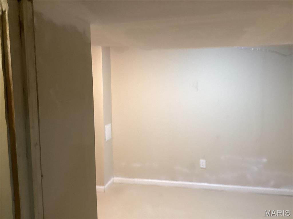 7143 Roland Boulevard Northwoods, MO 63121 - Photo 41 of 42