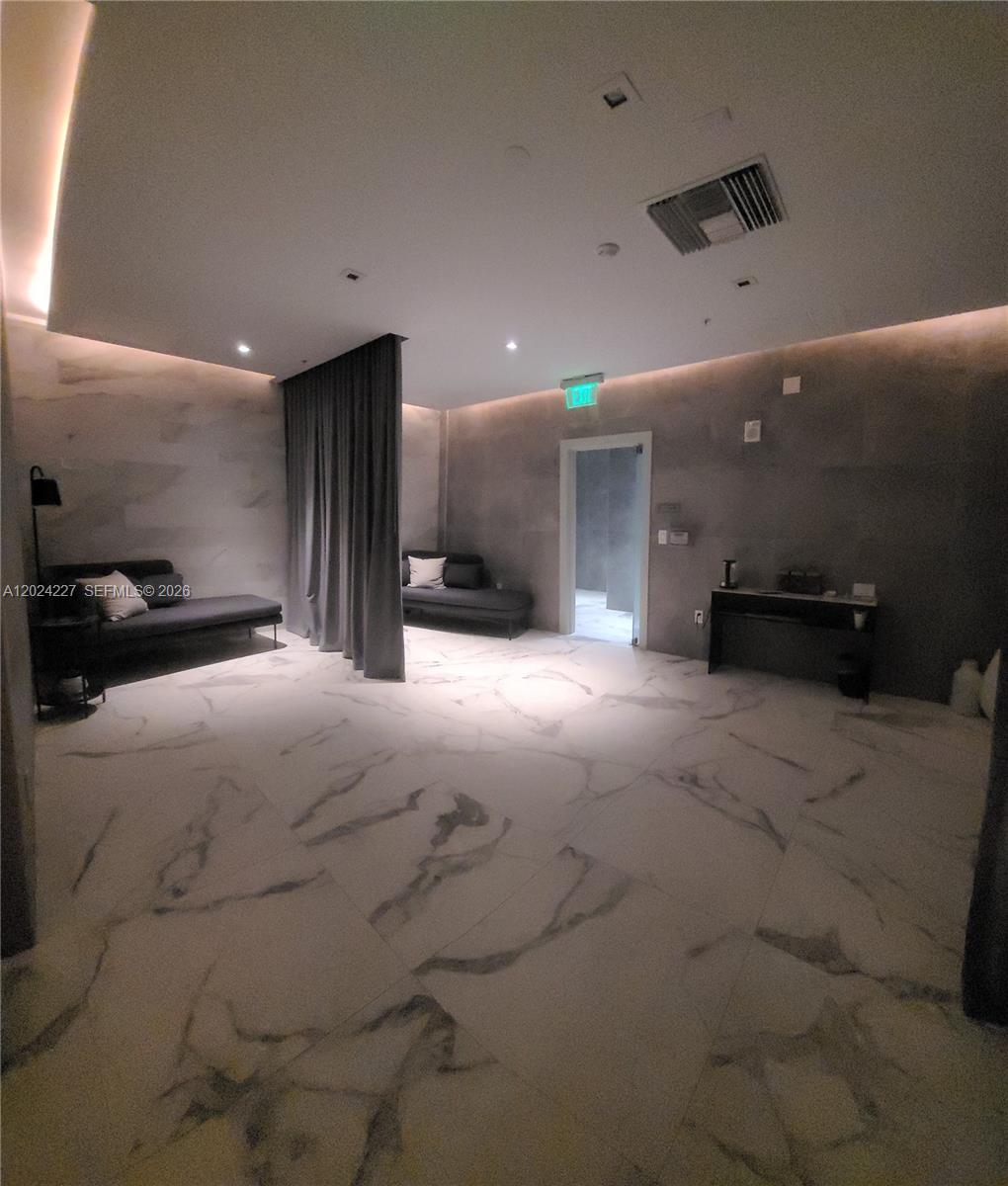 90 Southwest 3rd Street, Unit 2208 Miami, FL 33130 - Photo 43 of 56 Spa