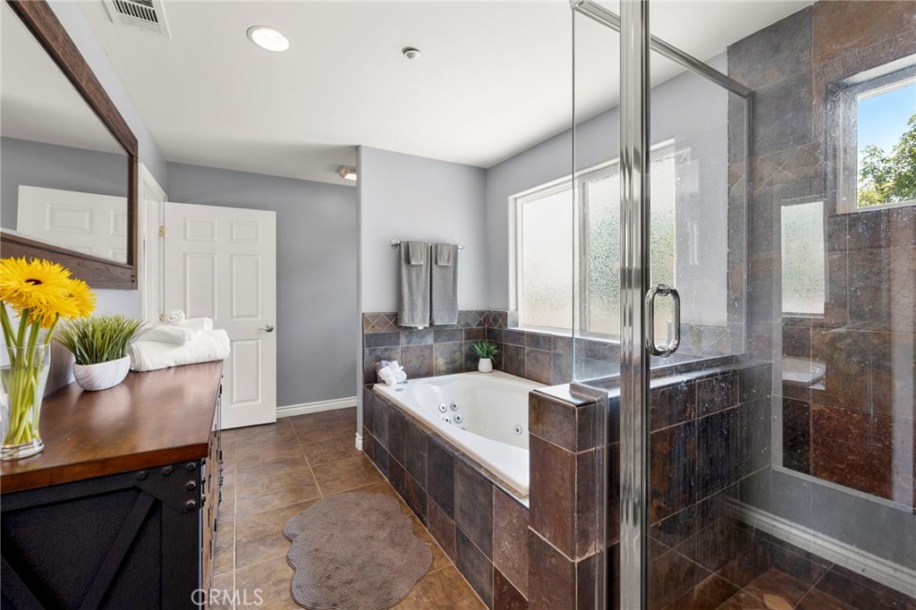 2125 Puerto Del Mundo Fallbrook, CA 92028 - Photo 39 of 73 Gallery Image 39