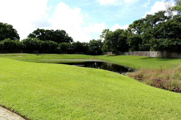 $1,900 | 4181 South 57th Avenue, Unit D, Greenacres, FL 33463