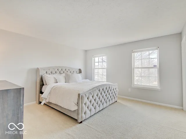 $365,000 | 1637 Walpole Lane, Indianapolis, IN 46231