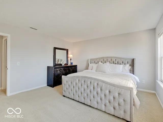 $365,000 | 1637 Walpole Lane, Indianapolis, IN 46231