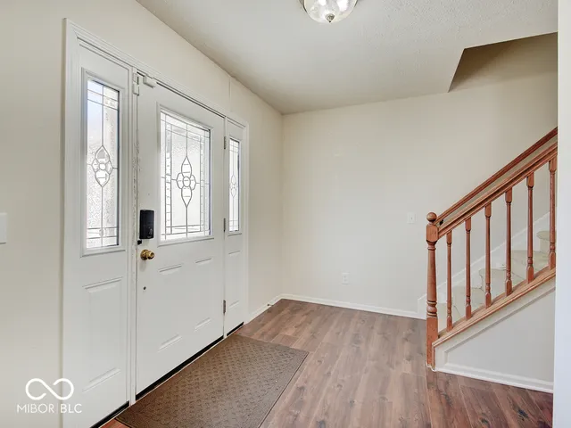 $365,000 | 1637 Walpole Lane, Indianapolis, IN 46231