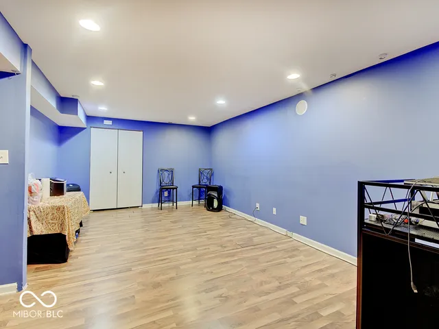 $365,000 | 1637 Walpole Lane, Indianapolis, IN 46231