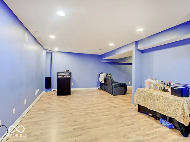 $365,000 | 1637 Walpole Lane, Indianapolis, IN 46231