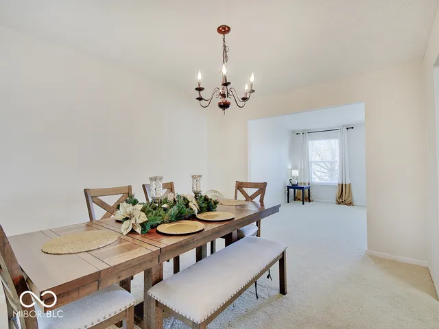 $365,000 | 1637 Walpole Lane, Indianapolis, IN 46231