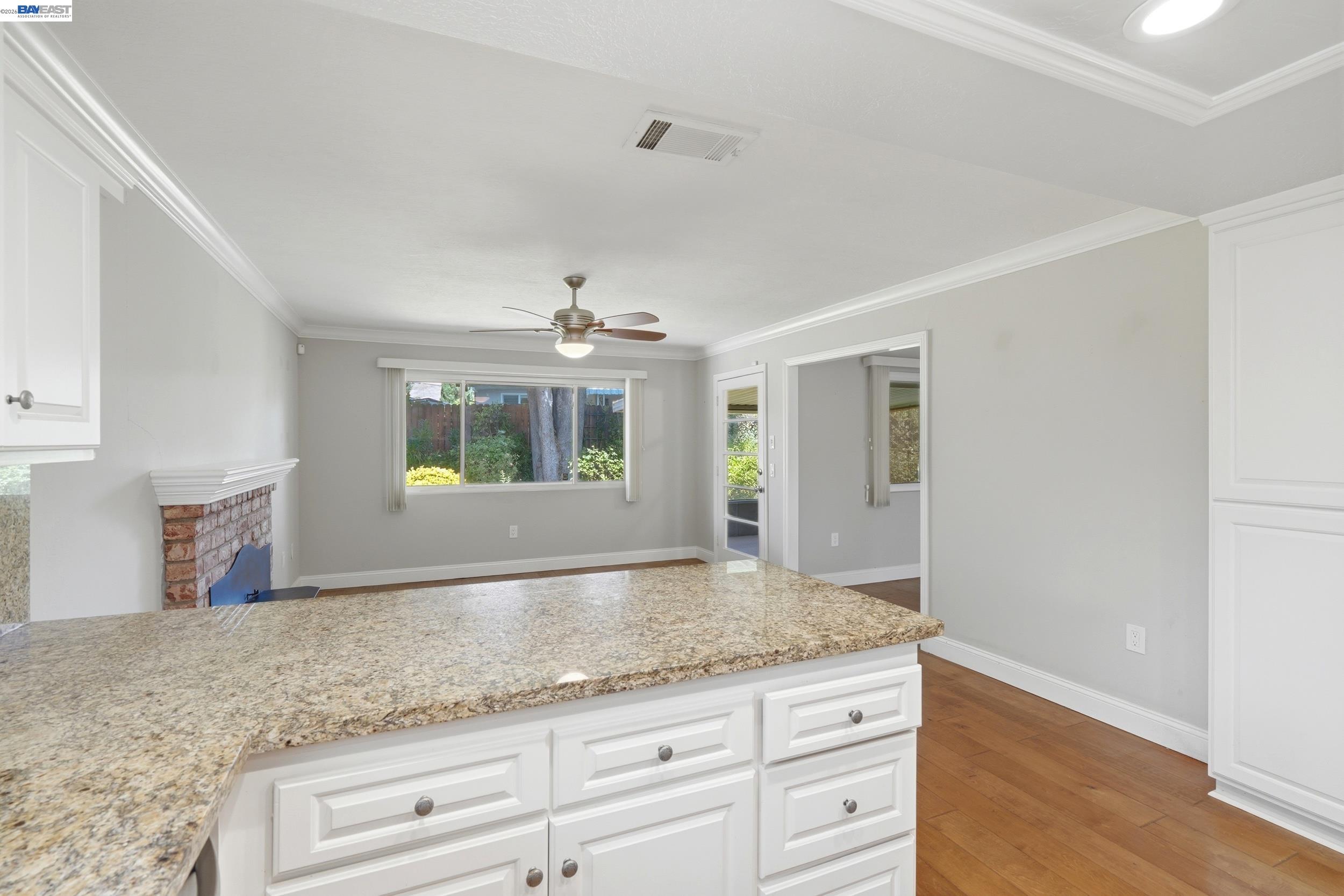 44 Fircrest Court San Ramon, CA 94583 - Photo 5 of 53 Gallery Image 5