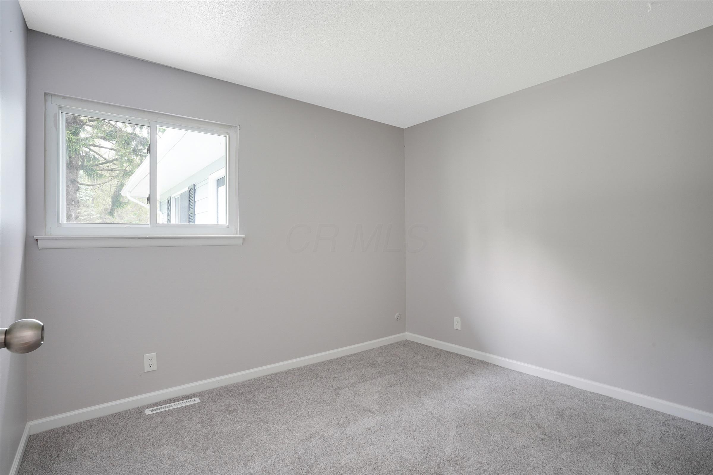 5001 Refugee Road Columbus, OH 43232 - Photo 30 of 40 Gallery Image 30