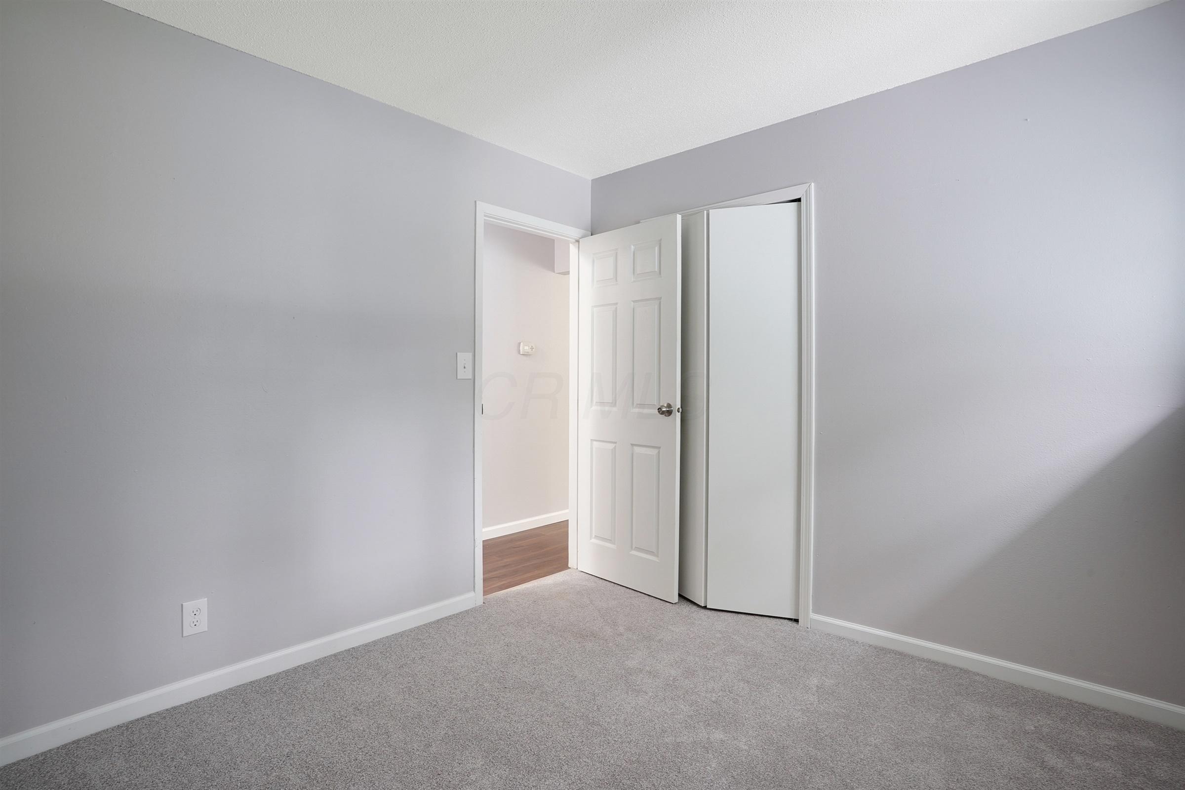5001 Refugee Road Columbus, OH 43232 - Photo 31 of 40 Gallery Image 31
