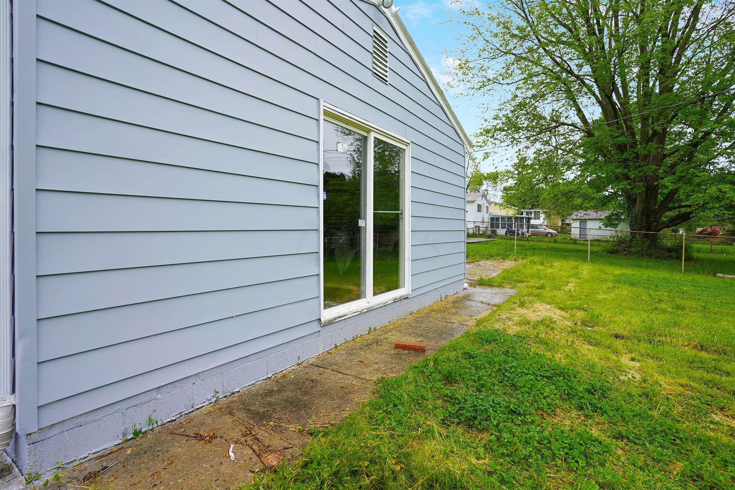 5001 Refugee Road Columbus, OH 43232 - Photo 37 of 40 Gallery Image 37