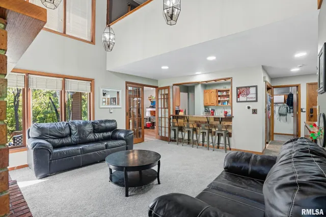 $270,000 | 8039 Hazel Road, Morrison, IL 61270