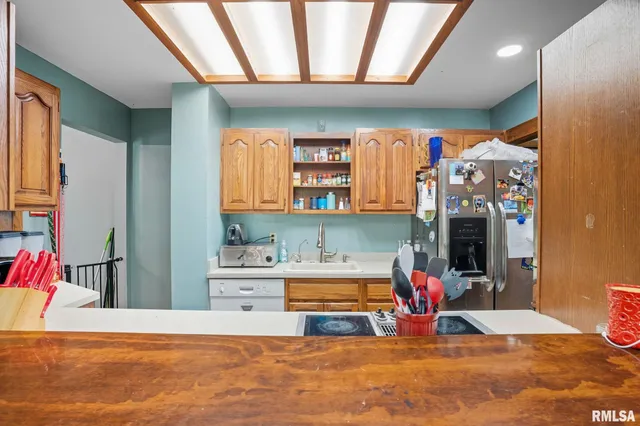 $270,000 | 8039 Hazel Road, Morrison, IL 61270