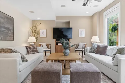 $515,000 | 5716 North Beaman Avenue, Kansas City, MO 64151