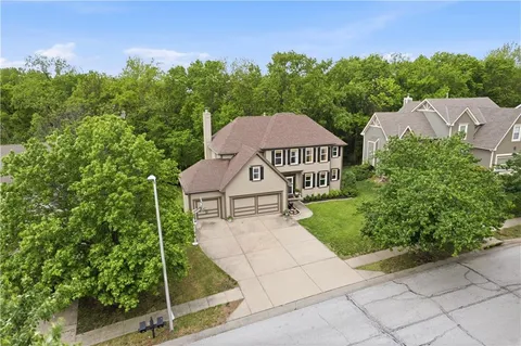 $515,000 | 5716 North Beaman Avenue, Kansas City, MO 64151