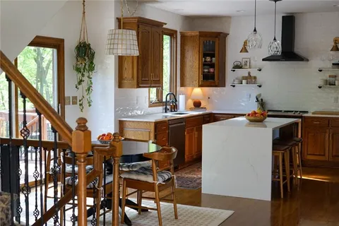 $515,000 | 5716 North Beaman Avenue, Kansas City, MO 64151