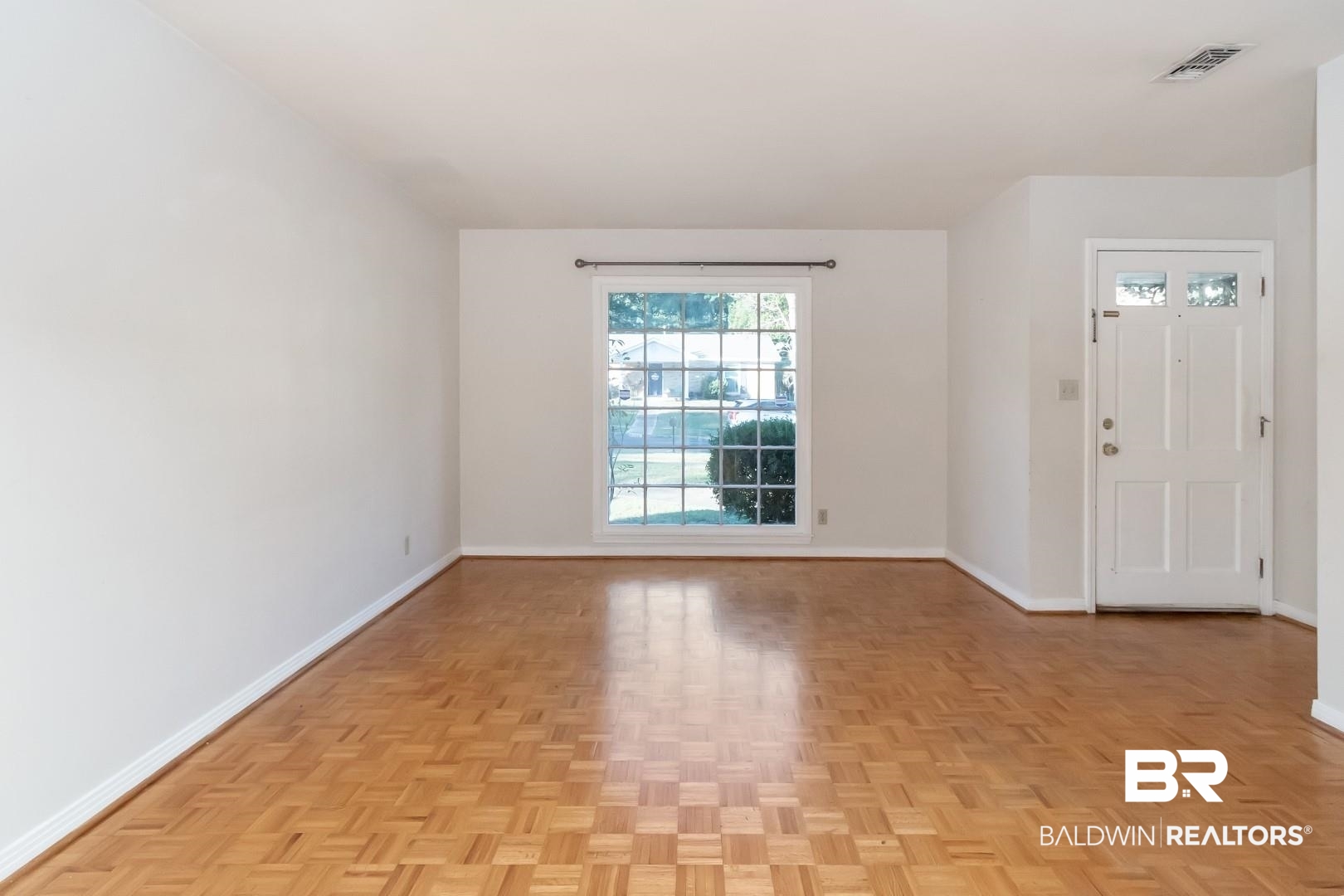 5517 Vanderbilt Drive Mobile, AL 36608 - Photo 8 of 33 Foyer featuring light parquet flooring
