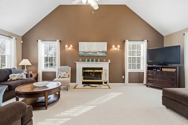 $784,900 | 9 Quail Run Drive, Methuen, MA 01844