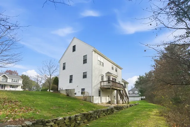 $784,900 | 9 Quail Run Drive, Methuen, MA 01844