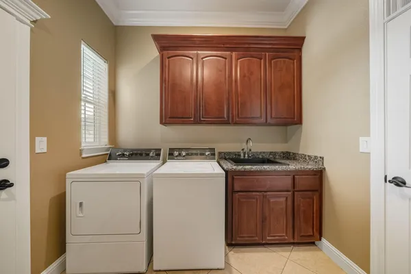 $925,000 | 22894 Blue Jay Lane, Anderson, CA 96007