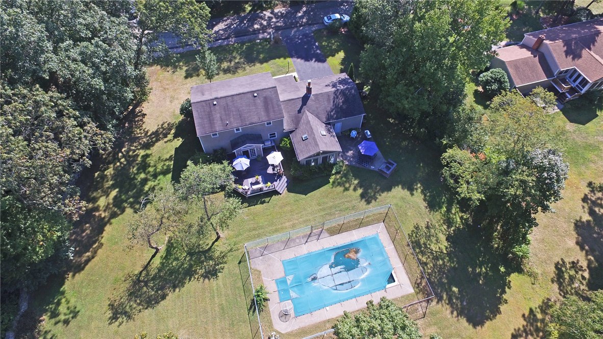 136 Spring Road North Kingstown, RI 02852 - Photo 6 of 35 Gallery Image 6