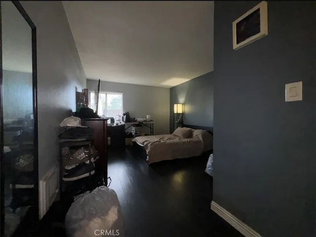 $410,000 | 1345 Cabrillo Park Drive, Unit E01, Santa Ana, CA 92701