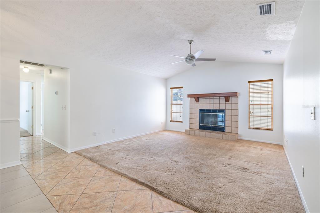 1426 Buckner Road Valrico, FL 33596 - Photo 18 of 42