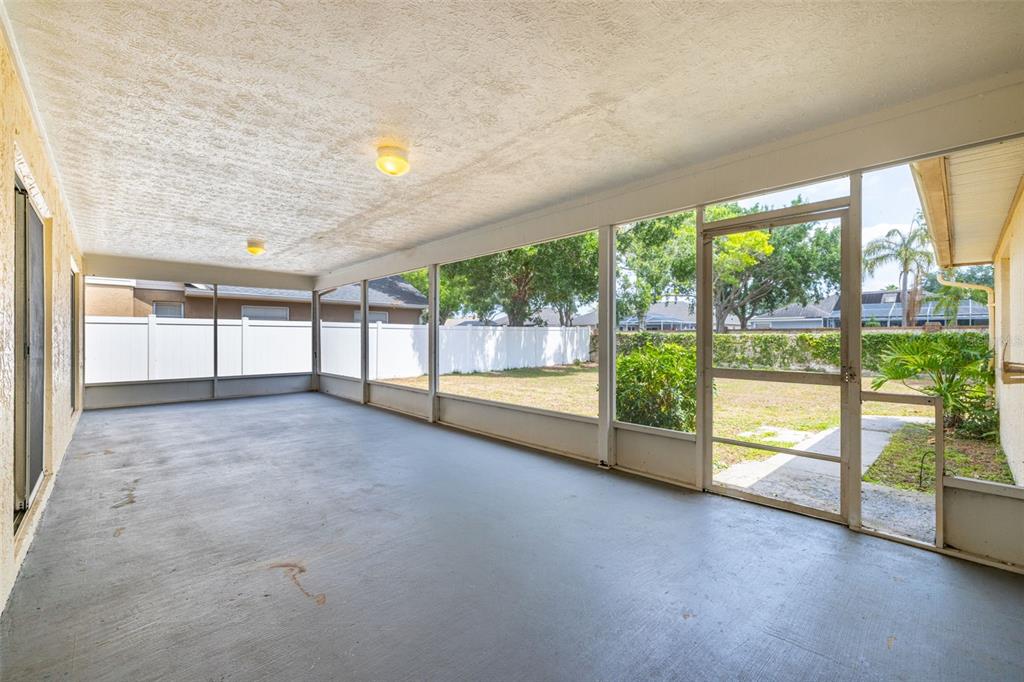 1426 Buckner Road Valrico, FL 33596 - Photo 36 of 42