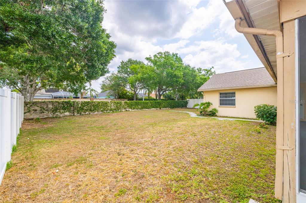 1426 Buckner Road Valrico, FL 33596 - Photo 38 of 42