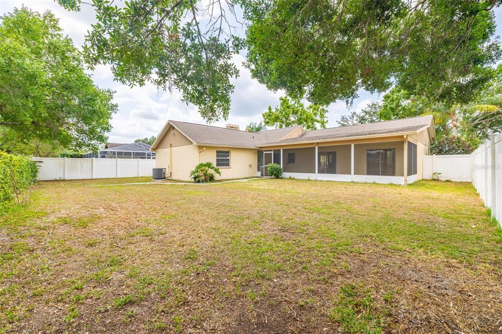 1426 Buckner Road Valrico, FL 33596 - Photo 39 of 42