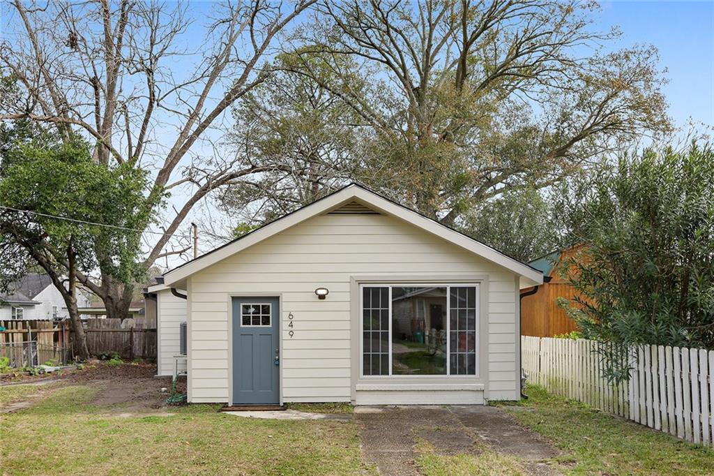 649 Terrace Street Jefferson, LA 70121 - Photo 2 of 14 Gallery Image 2