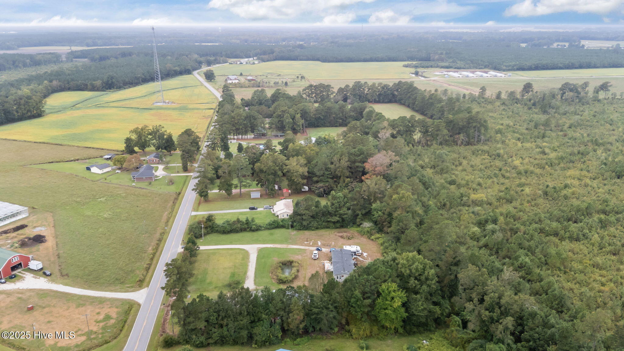 462 Greentown Road Trenton, NC 28585 - Photo 41 of 44 41-web-or-mls-DJI_20250929133008_0006_D