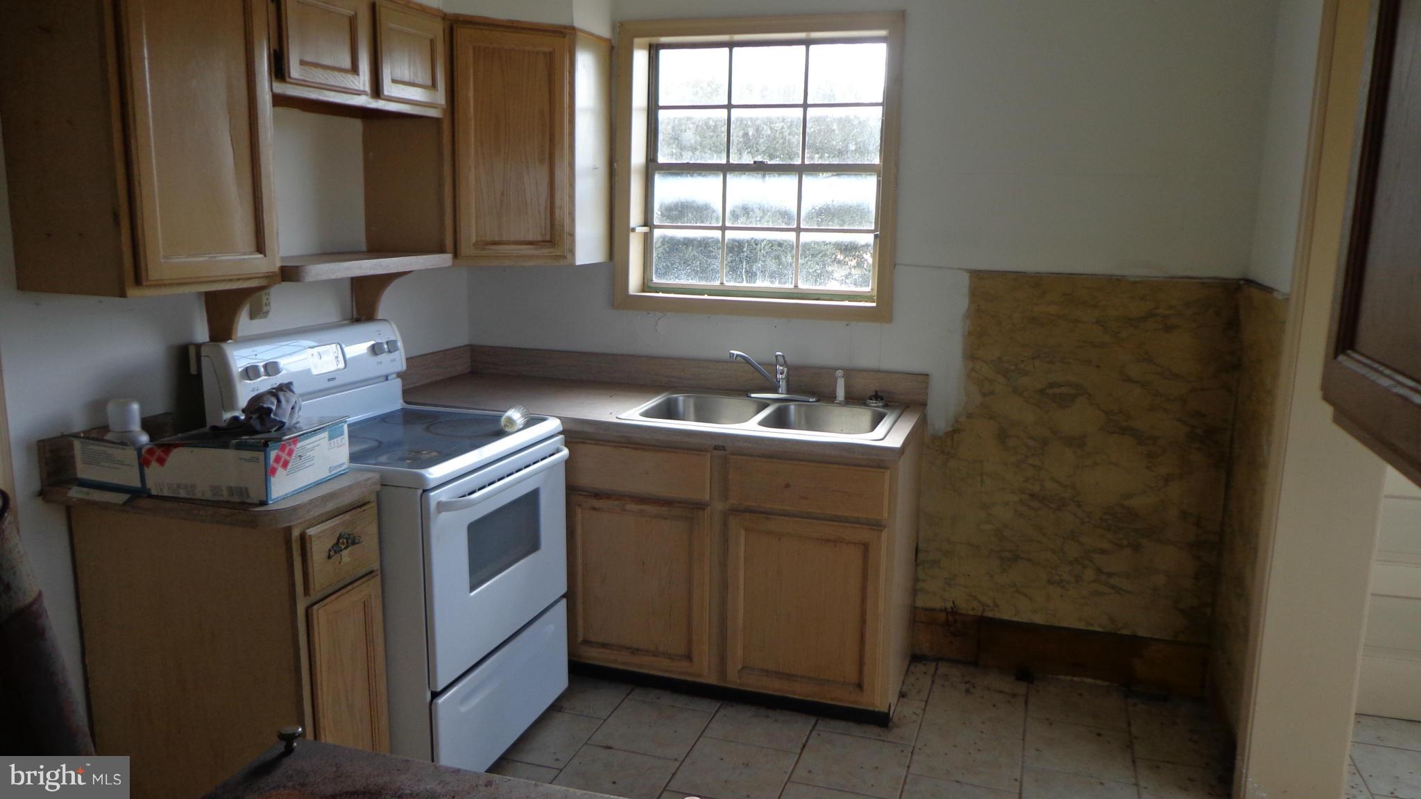 10092 Eggbornsville Road Rixeyville, VA 22737 - Photo 7 of 25 Kitchen