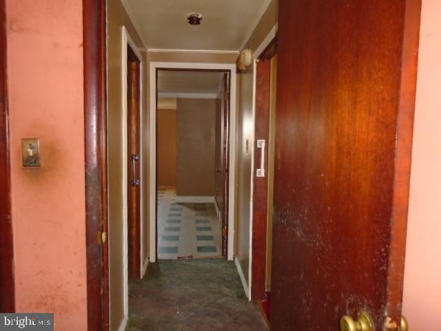7205 Orth Road Baltimore, MD 21219 - Photo 14 of 20