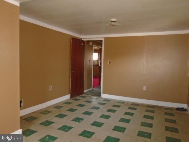 7205 Orth Road Baltimore, MD 21219 - Photo 19 of 20