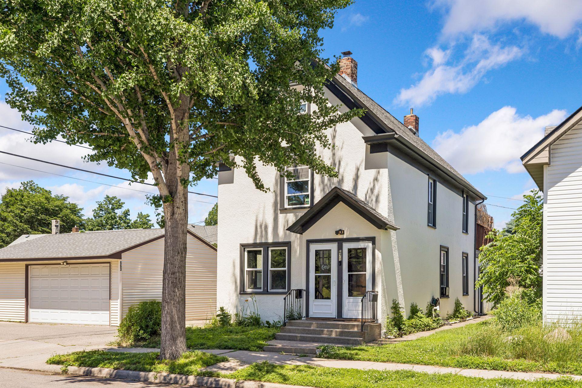 671 Spring Street Northeast Minneapolis, MN 55413 - Photo 2 of 41