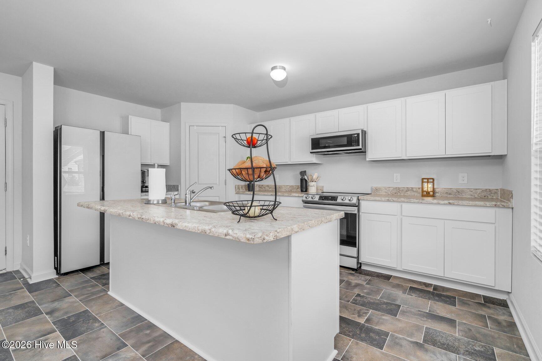 360 Riley Way Spring Spring Hope, NC 27882 - Photo 11 of 35 015-360RileyWay-SpringHope-NC-27882-SMAL